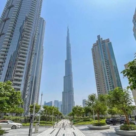 Apartamento Luxury 1Br Burj Khalifa View Walk To Dubai Mal Exterior foto