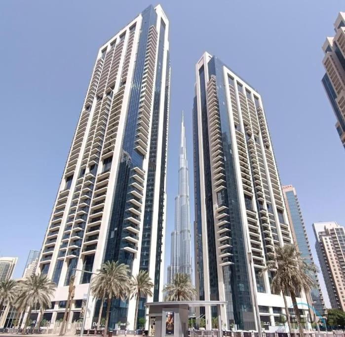 Apartamento Luxury 1Br Burj Khalifa View Walk To Dubai Mal Exterior foto