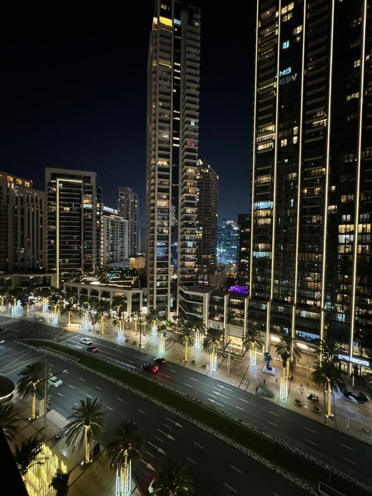 Apartamento Luxury 1Br Burj Khalifa View Walk To Dubai Mal Exterior foto