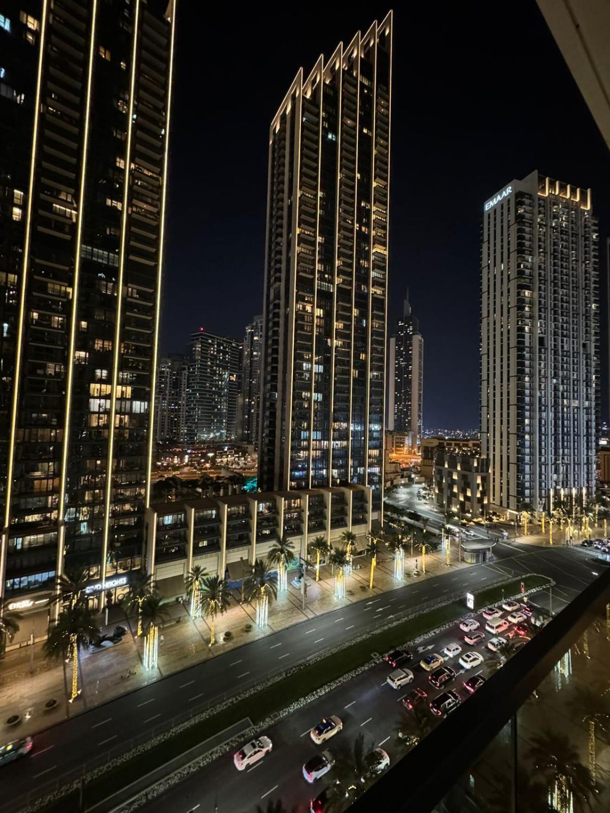 Apartamento Luxury 1Br Burj Khalifa View Walk To Dubai Mal Exterior foto