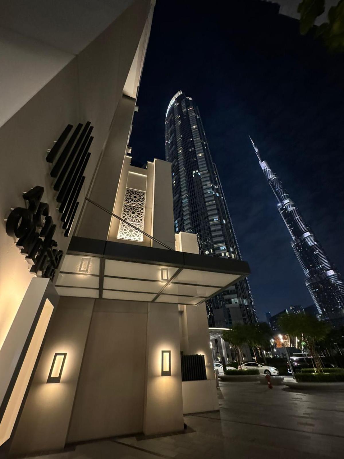 Apartamento Luxury 1Br Burj Khalifa View Walk To Dubai Mal Exterior foto